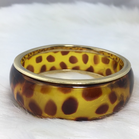 Vintage Leopard Print Lucite Bangle - Picture 5 of 6